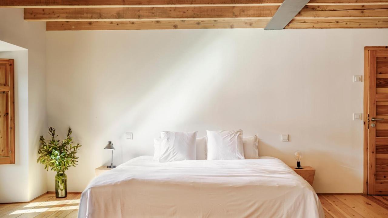 Cal Calsot Casa Rural "Adults Only" Montellá Kültér fotó